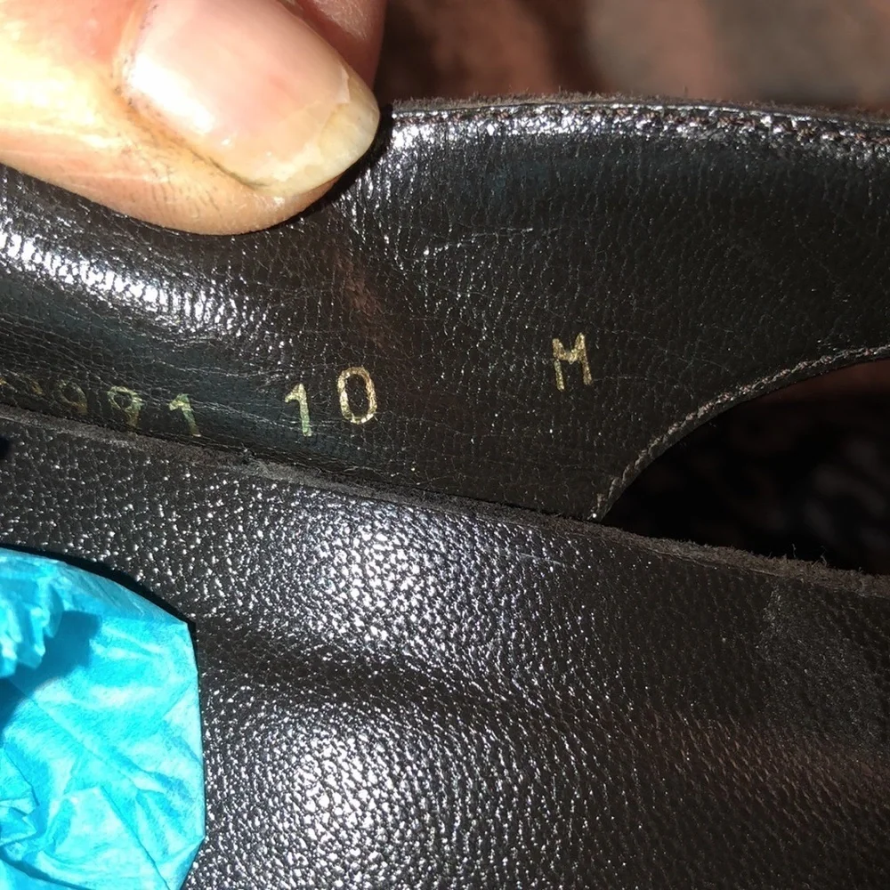 Stuart Weitzman  size 10 brown suede peep toe platform slingback